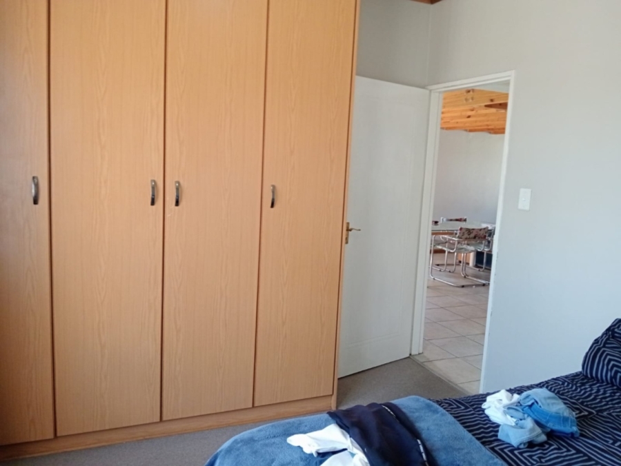 2 Bedroom Property for Sale in Langenhovenpark Free State